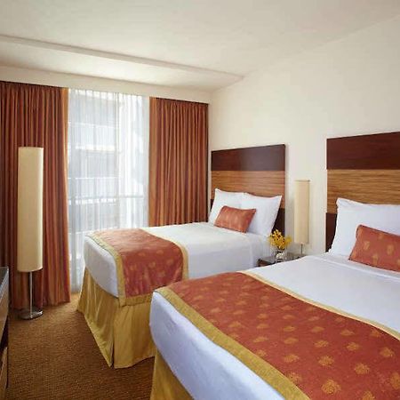 Hotel Orchid Kochi Dış mekan fotoğraf